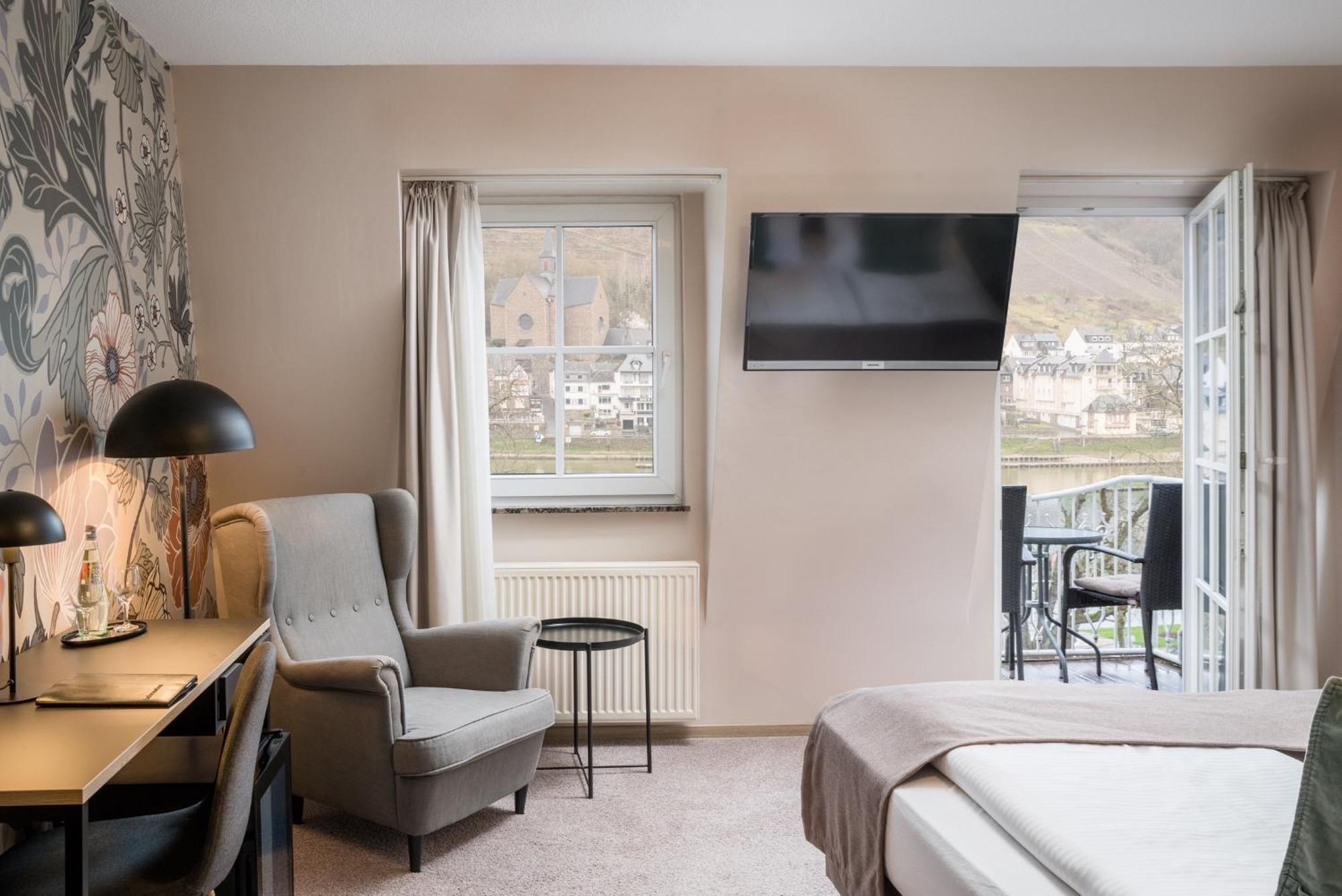 Hotel Germania Кохем Екстер'єр фото