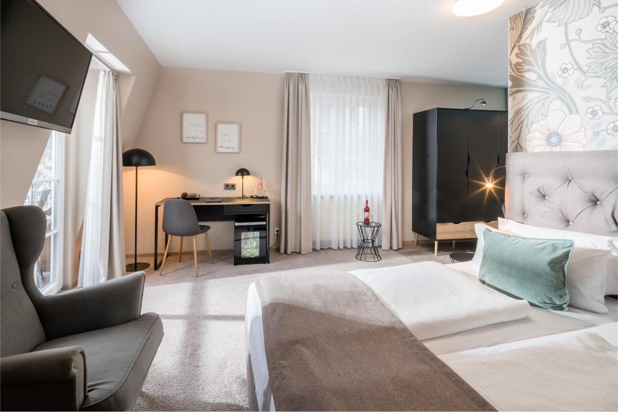 Hotel Germania Кохем Екстер'єр фото